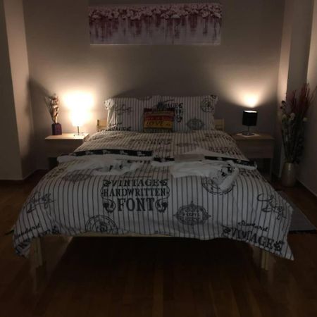 La Vie En Rose Studio,Close To Beach, Paleo Faliro Athene Buitenkant foto