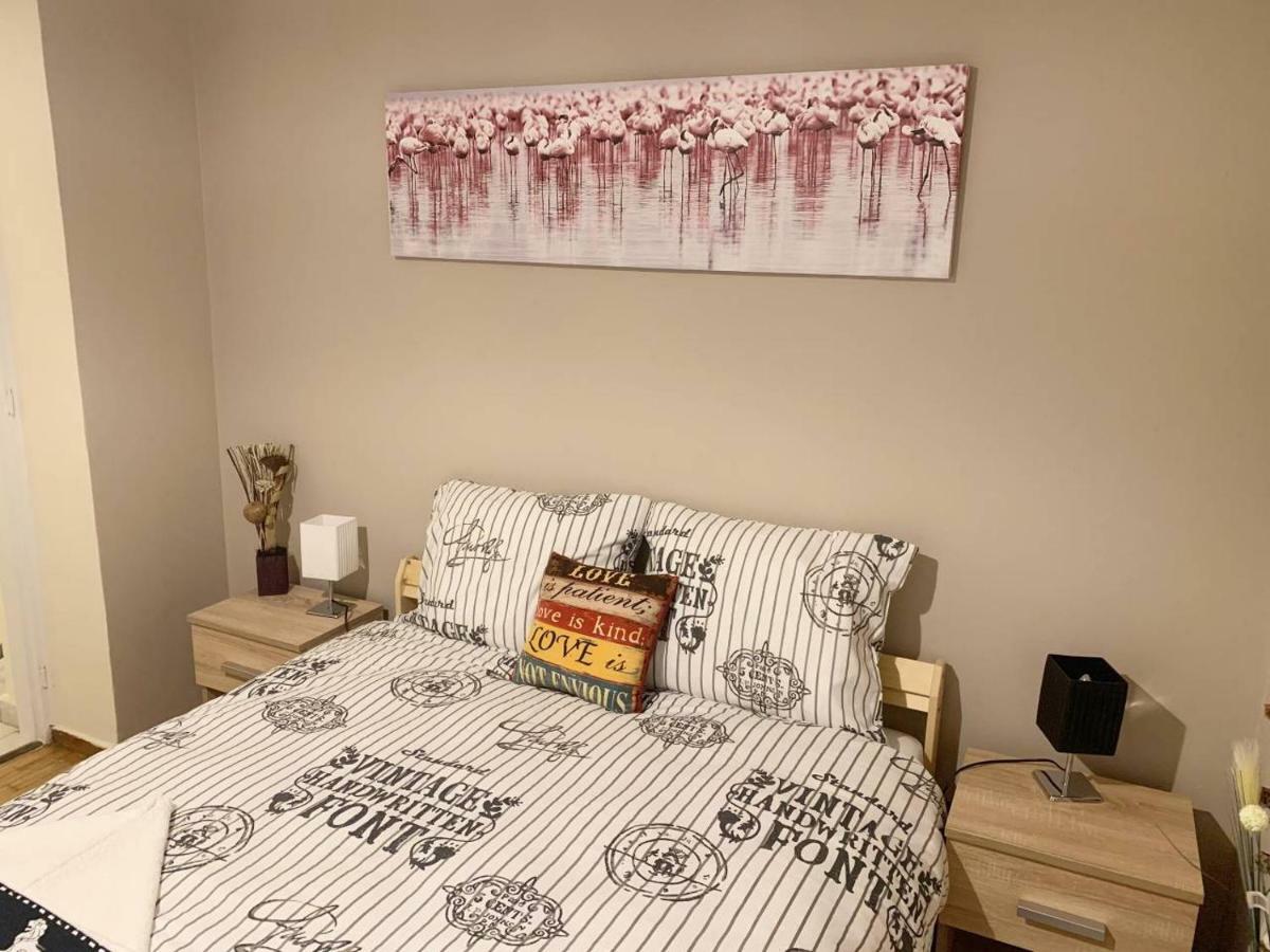 La Vie En Rose Studio,Close To Beach, Paleo Faliro Athene Buitenkant foto